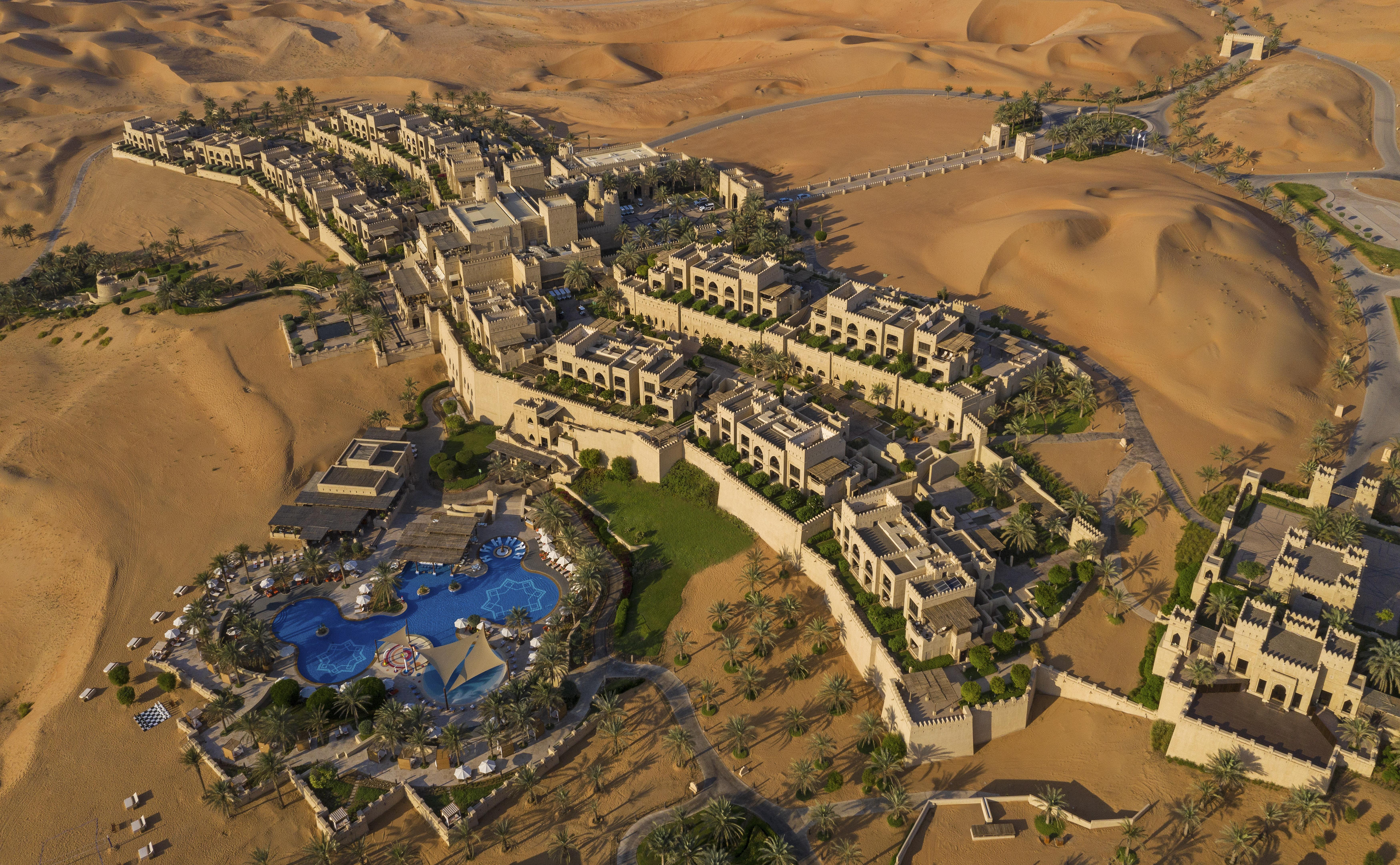 Anantara Qasr Al Sarab Desert Resort Jereirah Kültér fotó